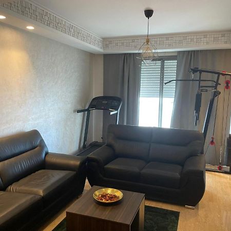 Appartement Haut Standing Proche Gare Casa Voyageur Casablanca Kültér fotó